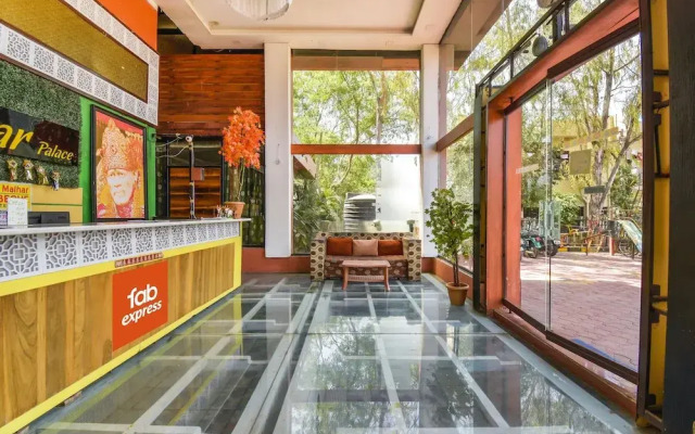 FabHotel Malhar Palace