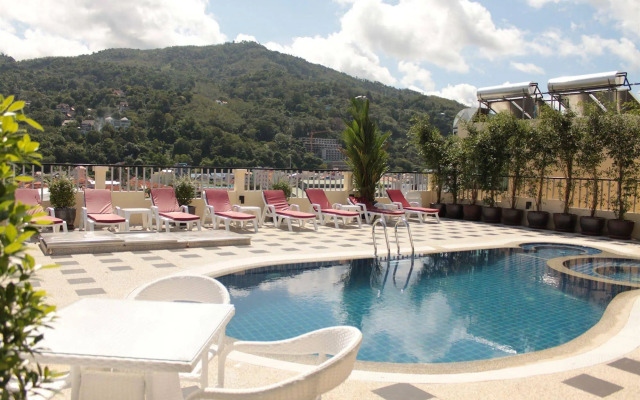 Patong Hemingway's Hotel