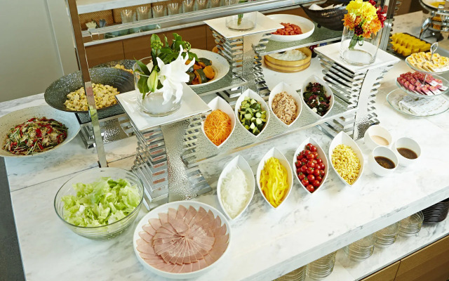 Candeo Hotels Matsuyama Okaido