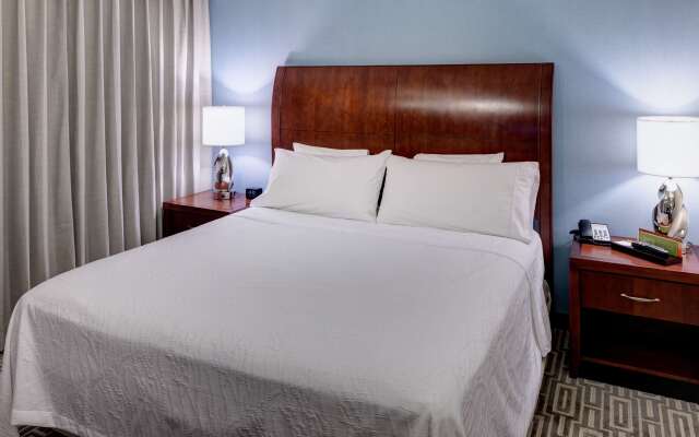 Hilton Garden Inn Denver Downtown