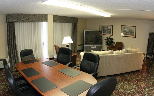 DoubleTree by Hilton Hotel Joplin