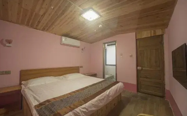 Yunshuiyao Brigdehead Inn