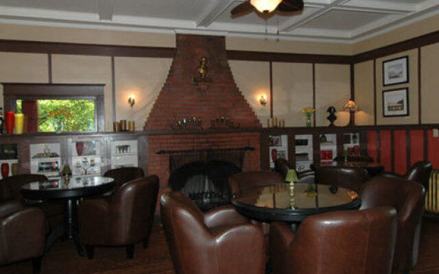 Quamichan Inn