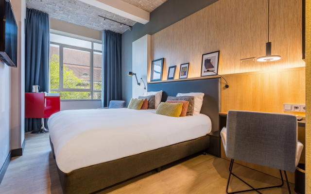 Postillion Hotel & Convention Centre WTC Rotterdam - Image 3