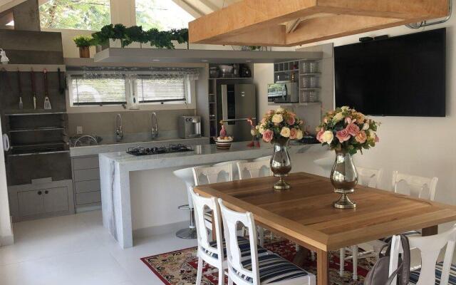 Casa Blanca Conforto Neoclásico, Búzios/RJ