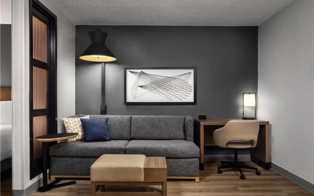 Hyatt Place Orlando Airport