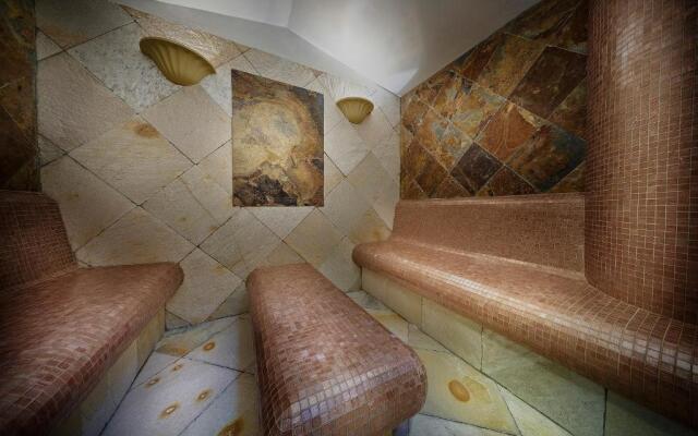 CARLSBAD PLAZA Medical Spa & Wellness hotel