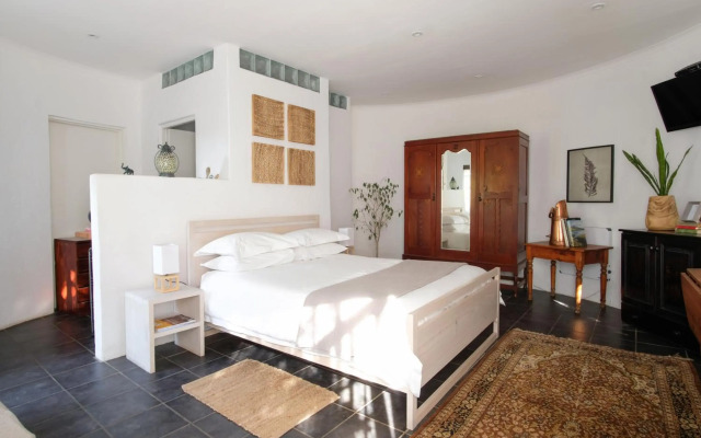 Kogman and Keisie Guest Farm