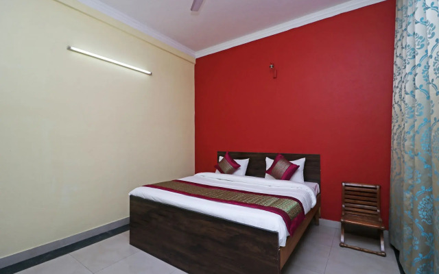 OYO 10747 Perfect Party Inn