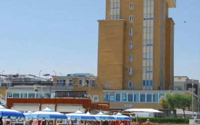 Hotel Golden