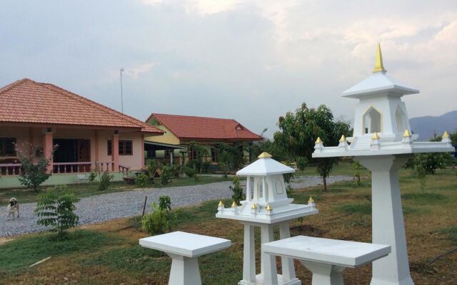 Chaleena Homestay