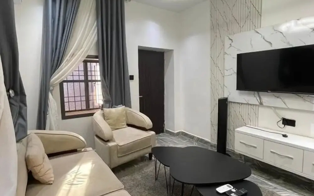 Deroche Apartment