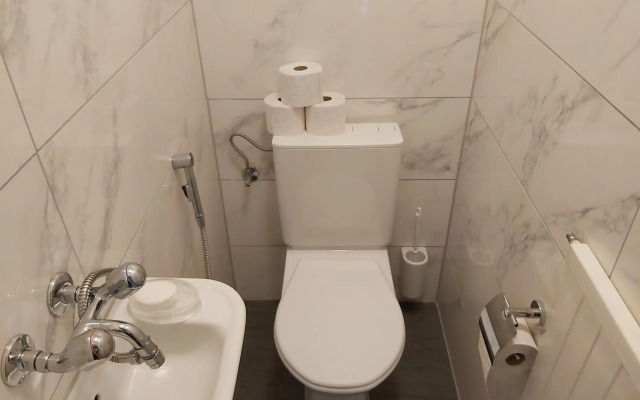 Royal Apartment EIBL 02