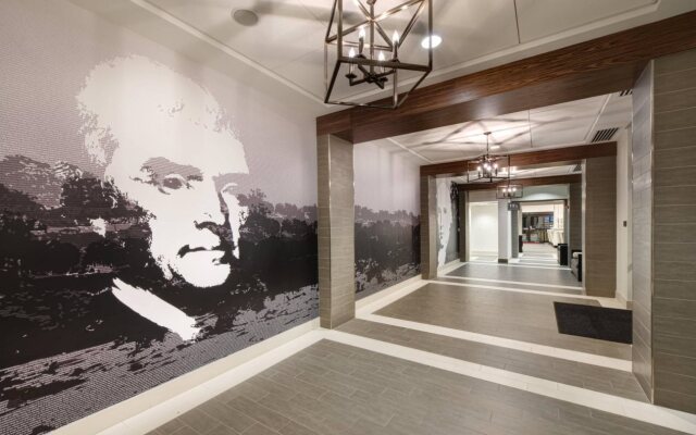 Residence Inn by Marriott Richmond Downtown