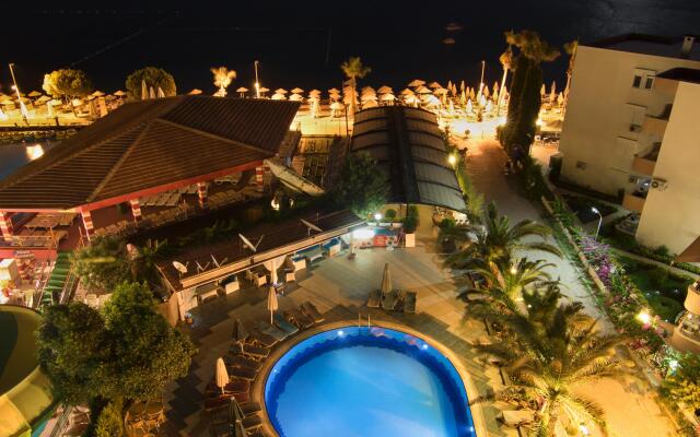 Romance Beach Hotel