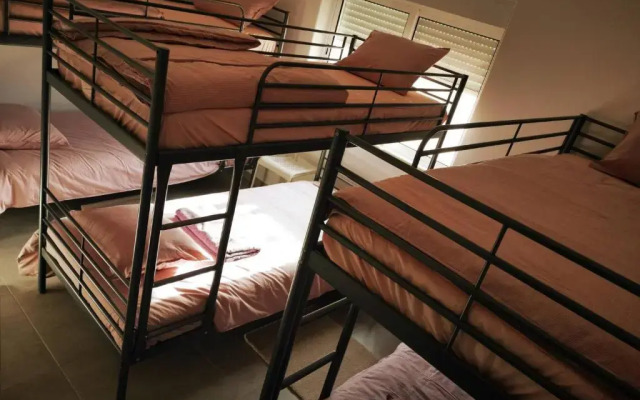 "room in Guest Room - Caparic Poshtel An Luxury And Posh Style Hostel."