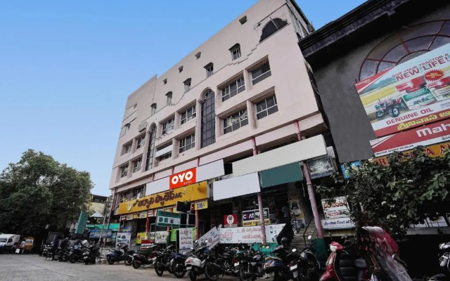 OYO Sai Krishna Residency