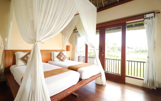 Lunara Home Living by Daphna Management