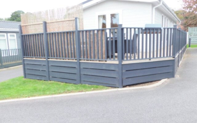 Minimoon 1-bed Lodge in Norfolk