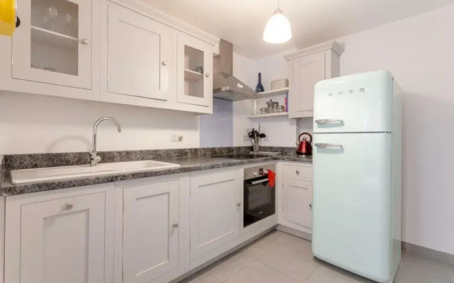 1 Bedroom Apartment in Camden