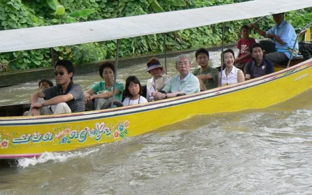 Baan Thai Damnoen Canal House Resort