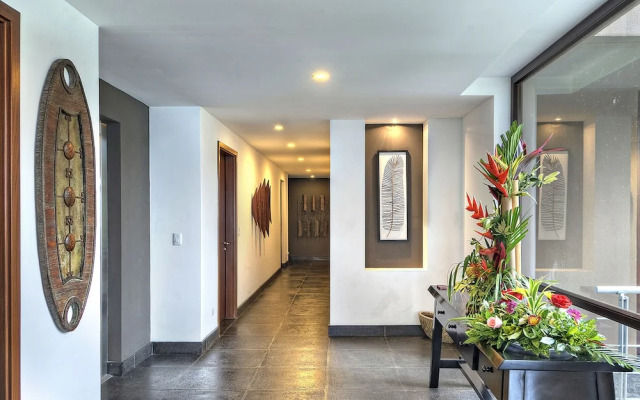 Los Altos Resort