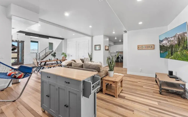 Gorgeous Lower Level of Stunning House Overlooking Swaner Nature Preserve