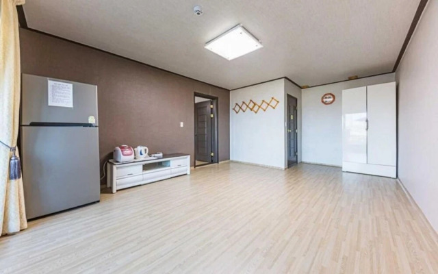 Yangyang Silver Sea Pension