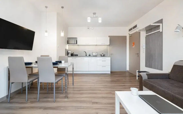 Apartments Five Seas by Renters