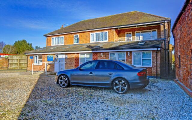 OYO Aparthotel Hathern