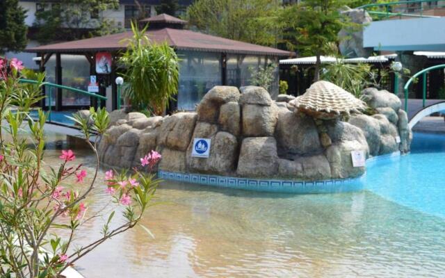 Trakia Plaza Apartments