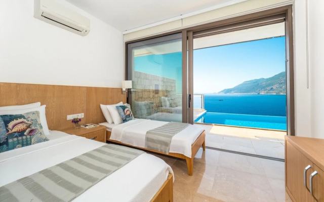 Lighthouse Loft Gunbatimi