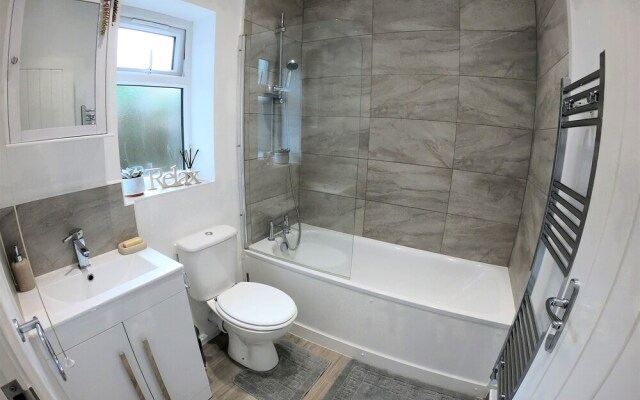 Harwoods Road Watford Apartments