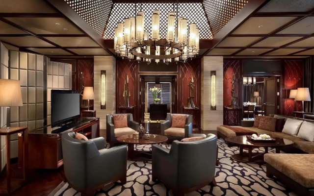 Sofitel Philippine Plaza Manila