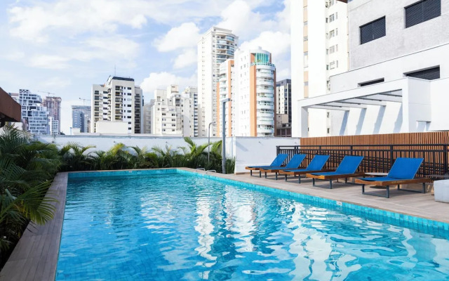 Piscina AC Pinheiros - Brazilian Corner