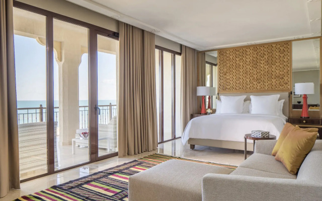 Four Seasons Hotel Tunis