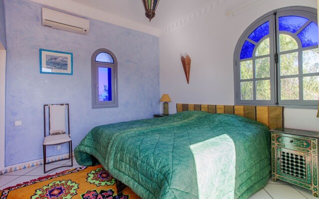 Villa les Oliviers - A Setting of Tranquility