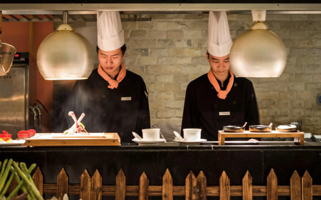 Pullman Guangzhou Baiyun Airport