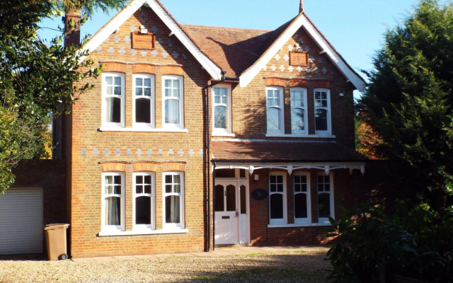 Redwings Lodge Baldock