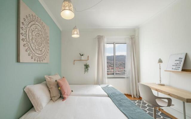 Jasmineiro I by An Island Apart