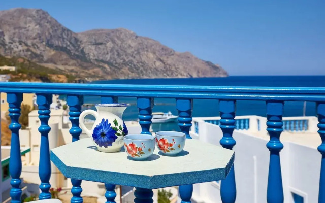 Glaros Hotel
