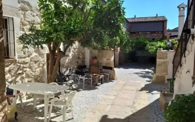 Felicity House - La Casa del Sol