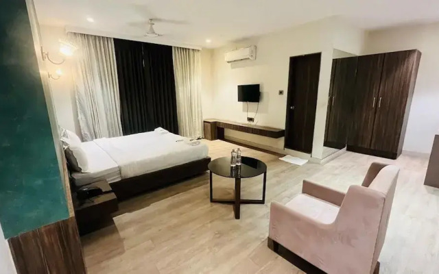 Hotel Elegant inn- Ichhapore