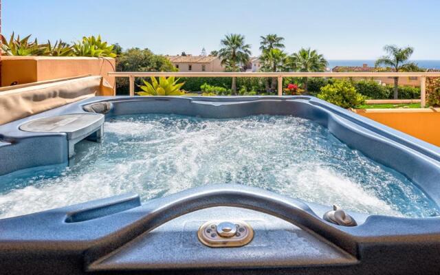 Malibu Mansions Condo С5 by Rafleys