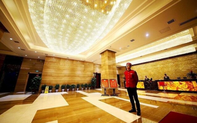 Hollyear XK Hotel