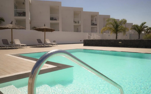 Precioso apartamento en complejo con piscina