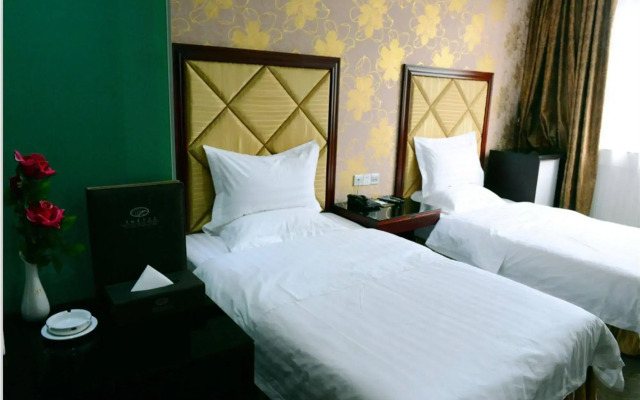 Xinghe Taixiang Hotel (Zhanqian Road Branch)