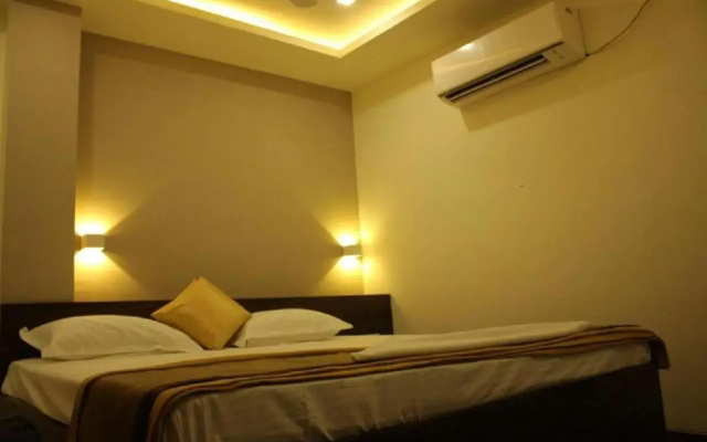 Hotel Grand Gaayatris