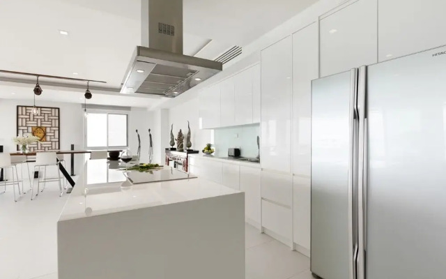 Luxury Apartment Unique Residences