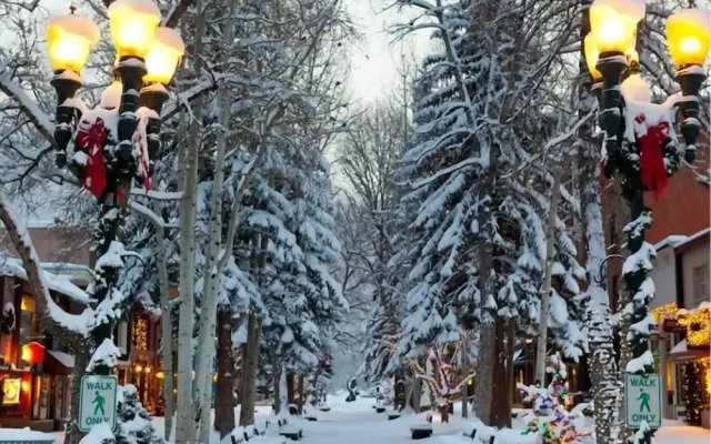 Aspen Ritz Carlton 3 bed Premier 02